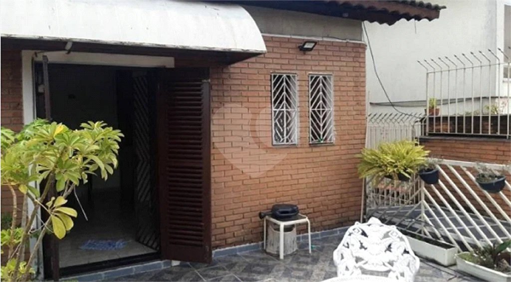 Sobrado a venda no Tremembé com 327m², com 4 dormitórios 2 suítes e 2 vaga de garagem