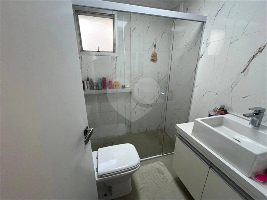 Apartamento Garden com 195 m² de Área Útil, 3 Dormitórios e 2 Vagas