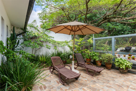 “Casa 300 m² | Terreno 252 m² | Vila Madalena | Uso residencial | Rua Fechada”