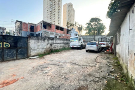 Terreno á venda - Saúde