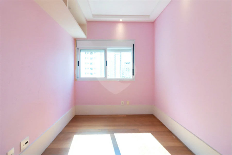 Vila Andrade / Jardim Sul - 4 dormitórios | 2 suítes | 3 vagas | depósito