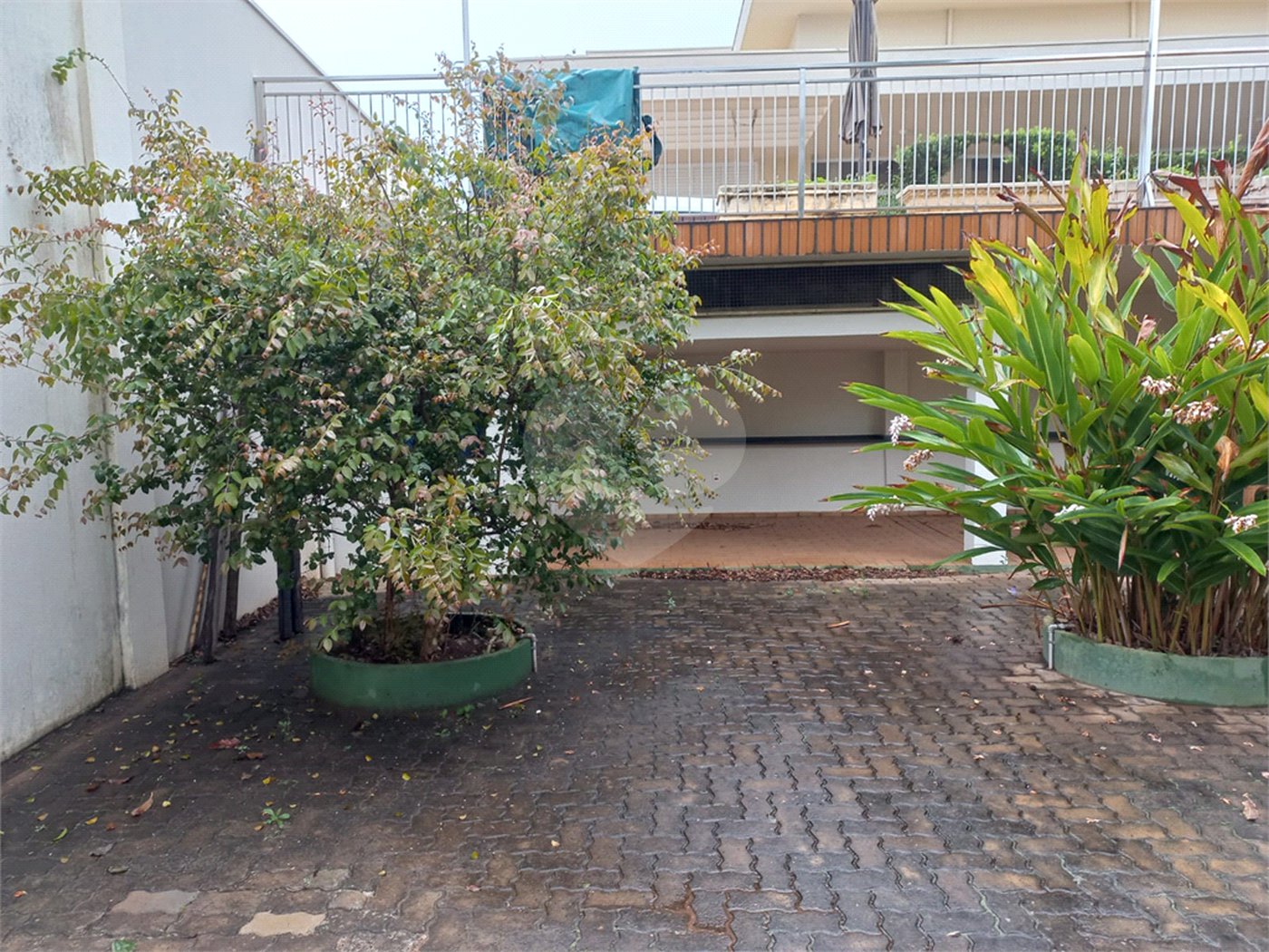 Excelente sobrado a venda no Condomínio Parque Sabará.