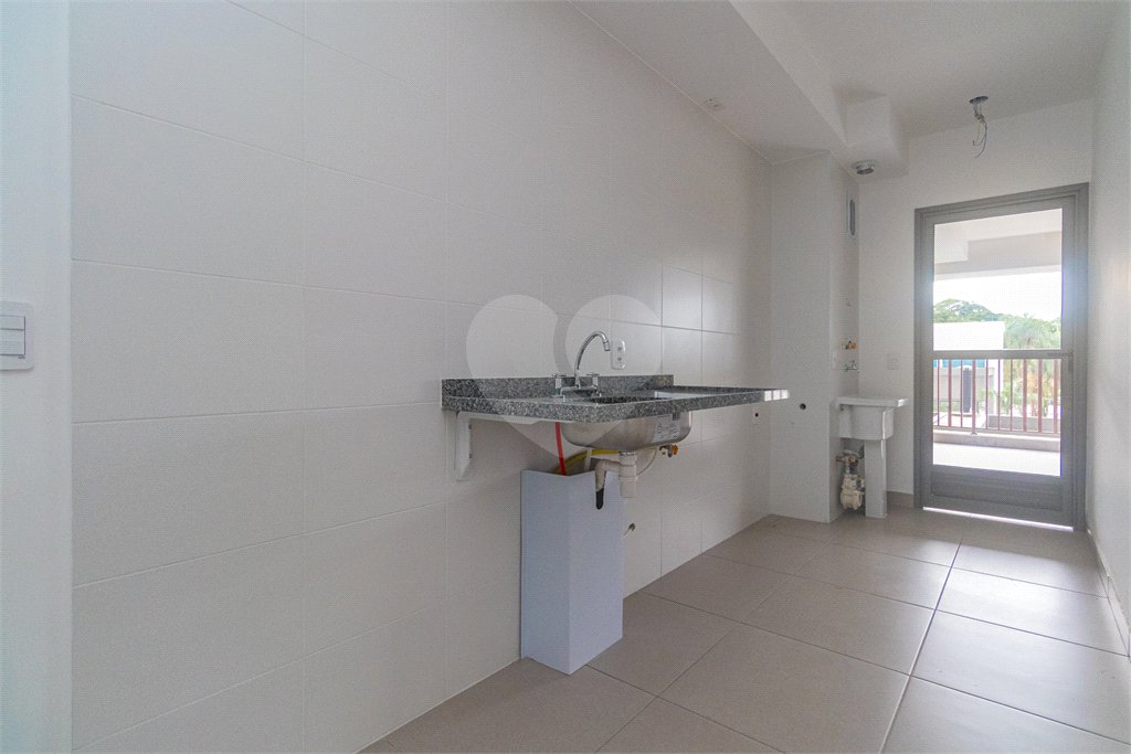 Apartamento novo 85 m² de área privativa, 2 suítes á venda no Jardim Prudência, São Paulo - SP