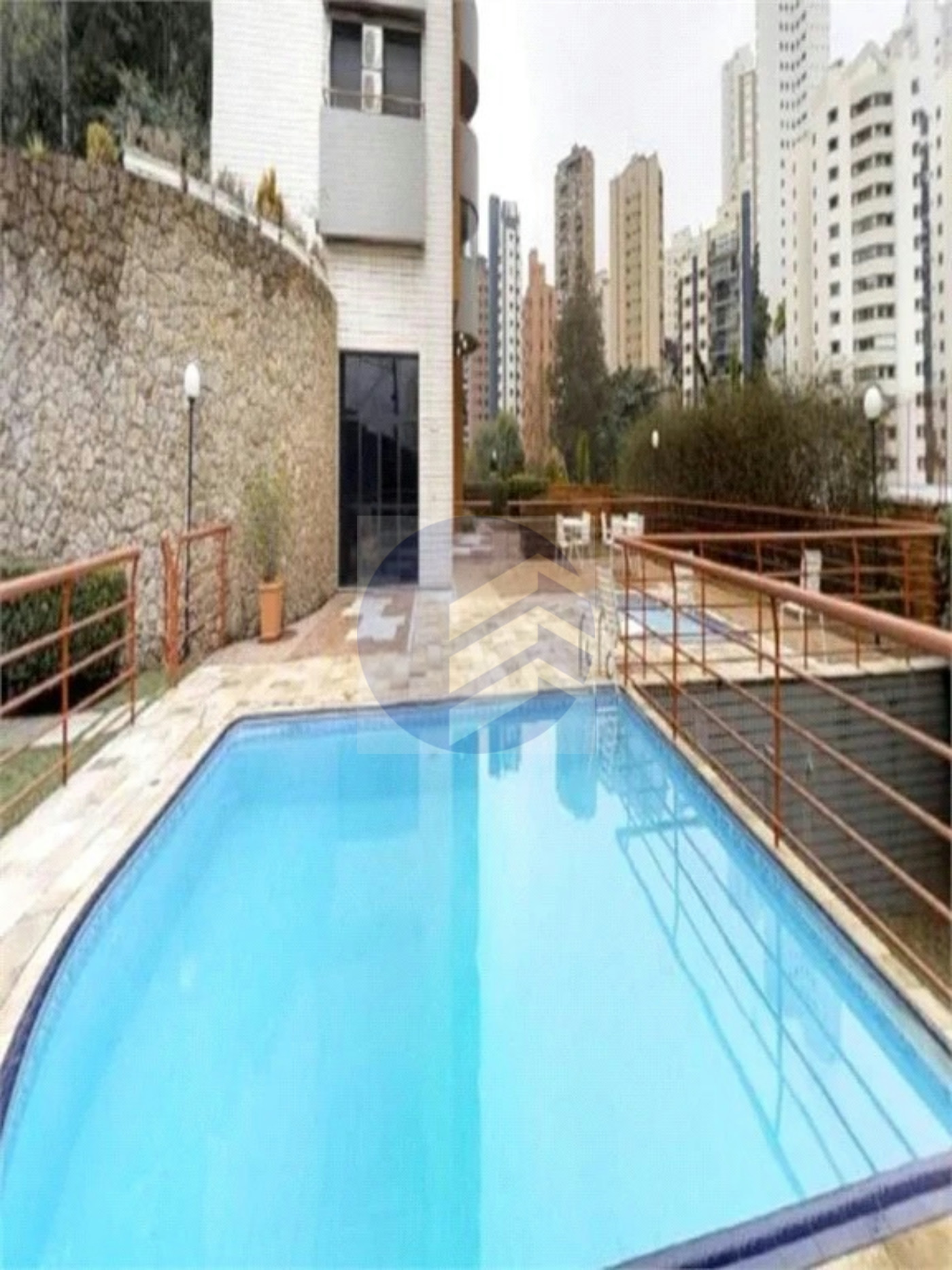 Apartamento à venda com 3 quartos, sendo 1 suíte, em Morumbi, São Paulo - SP
