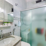 Casa à venda com 4 quartos, sendo 3 suítes, no condomínio Village Bahamas, São Paulo - SP