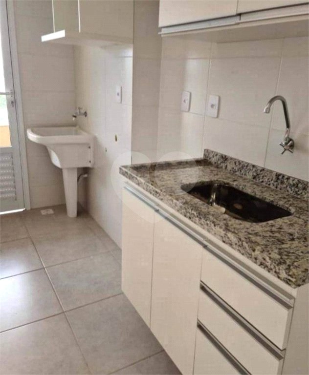 Apartamento no Condomínio Via Campus.