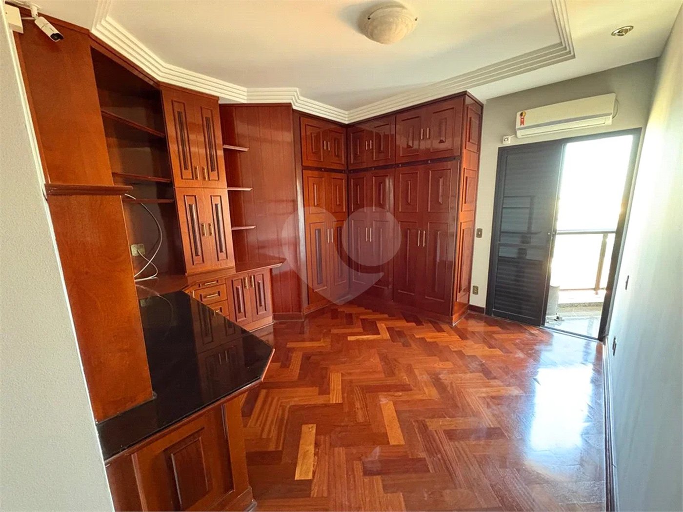 Apartamento disponível no Edifício Palladium no Centro de Piracicaba - SP.