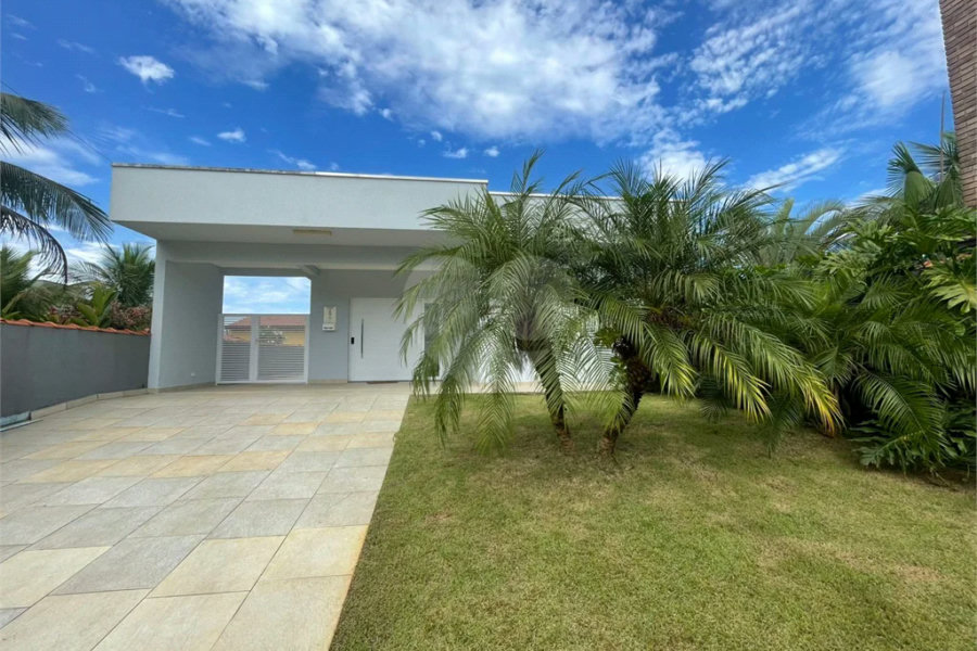 Casa à venda com 3 quartos, sendo 1 suíte,  em Morada da Praia, Bertioga, SP