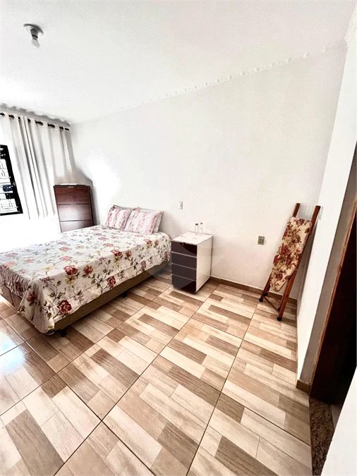 Casa com 2 quartos na Vila Brasileira em Mogi das Cruzes/SP