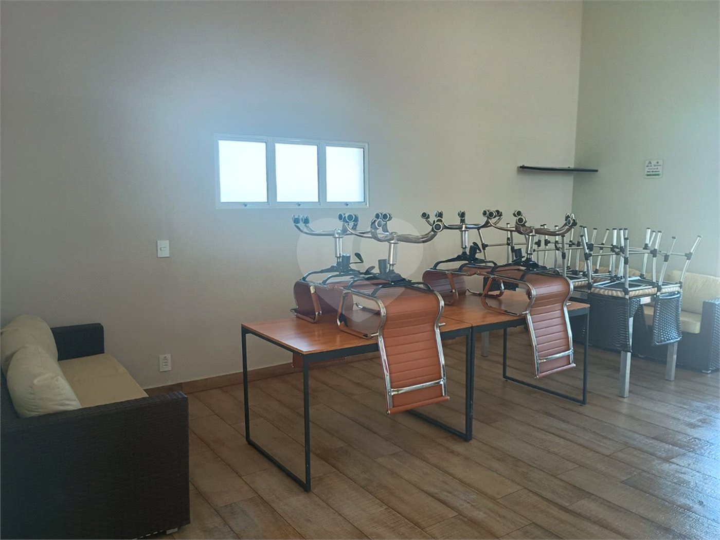 Apartamento Completo, Mobiliado e Pronto para Morar!