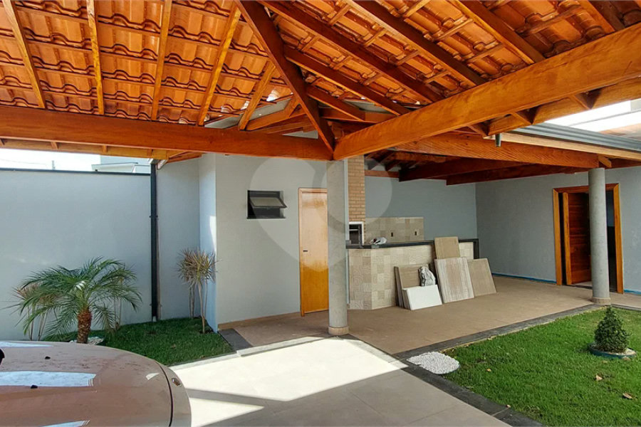 Casa à venda com 3 quartos, sendo 1 suíte,  no condomínio Residencial Mônaco, Piracicaba - SP