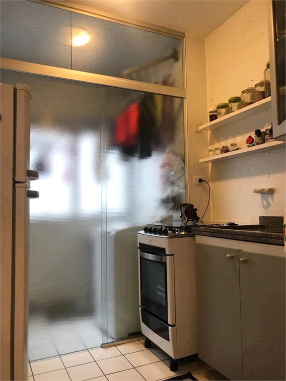 Apartamento de 2 quartos à venda na Aclimação