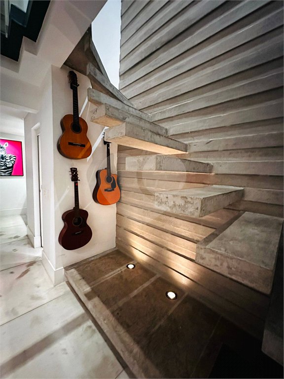 Apto duplex 120 m² a venda e locação no Paraiso com 2 suítes , 2 banheiros , lavabo e 2 vagas