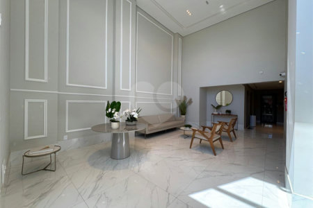 Apartamento no IRINEU MASSARI á venda