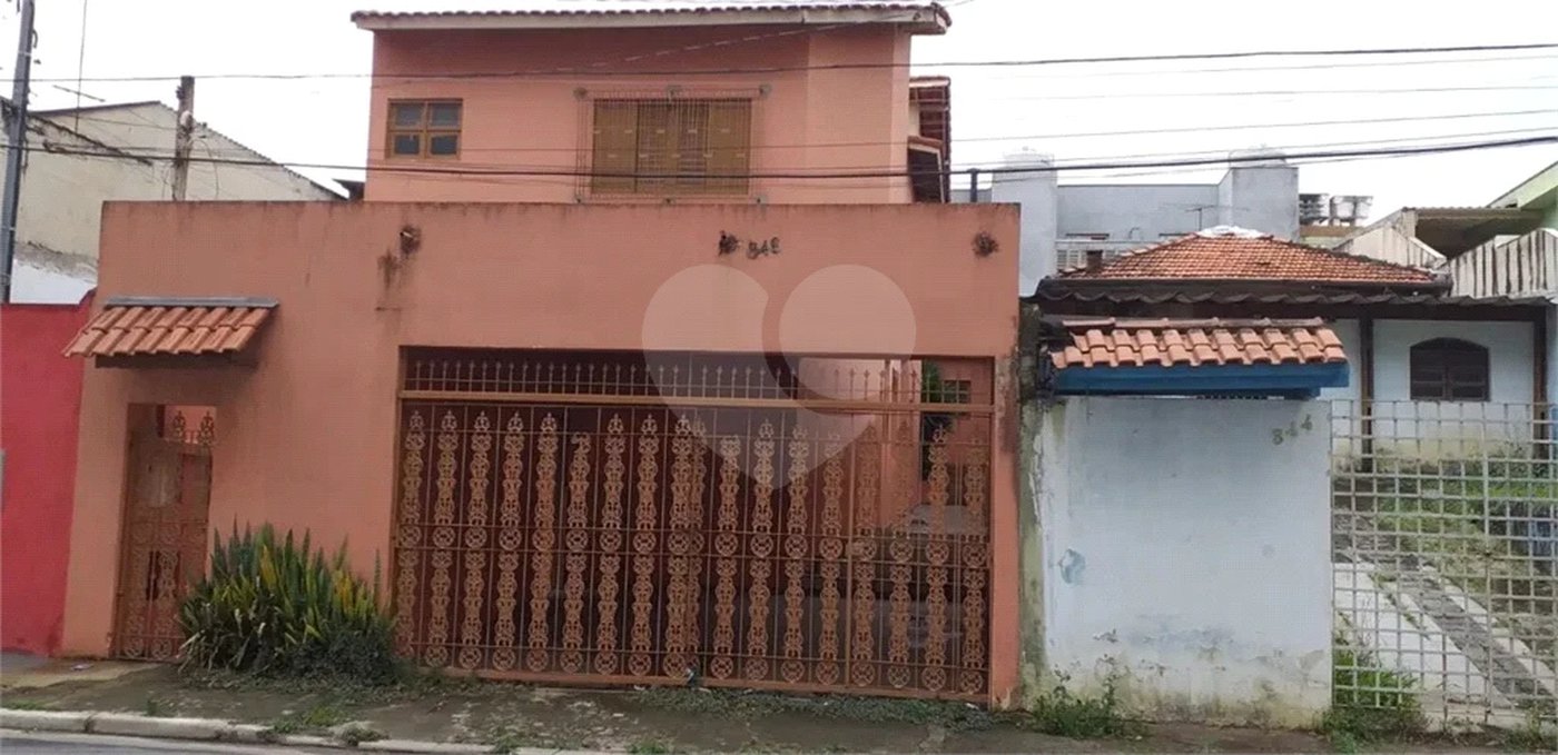 Casa à venda na Vila Carrão, 3 quartos (1 suíte)
