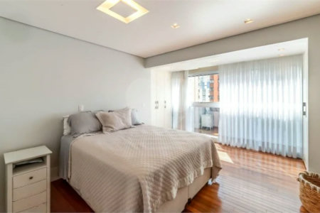 Apartamento à Venda - Santa Cecília, 3 Quartos, 160m2 Este espaçoso apartamento de 162 m² oferece uma combinação perfeita de conforto e localização privilegiada!!