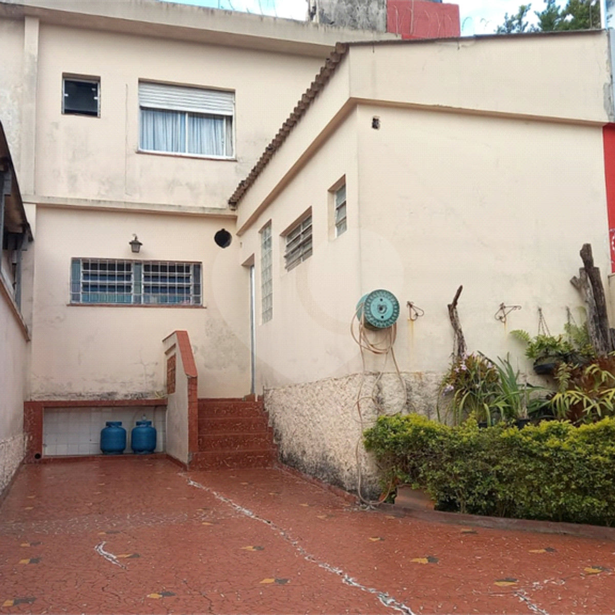 Sobrado à venda com 3 quartos, sendo 1 suíte, em Jabaquara, São Paulo, SP