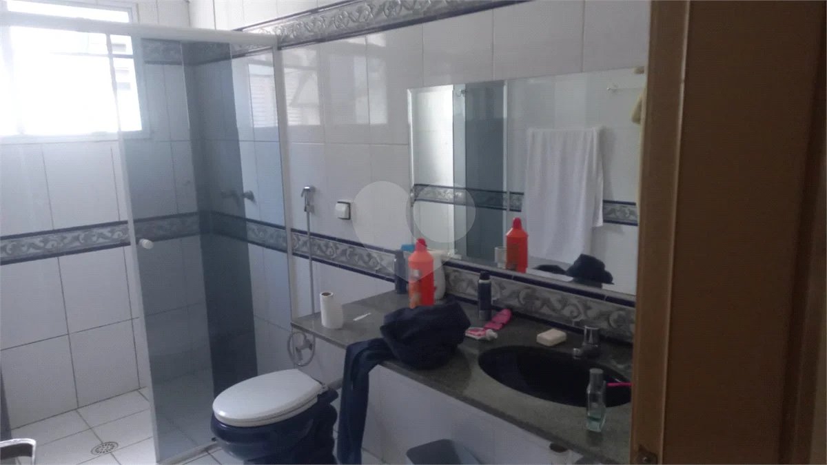 Maravilhoso apartamento à venda, com 3 quartos, 90m2. moveis planejados, no Guarujá (Enseada)