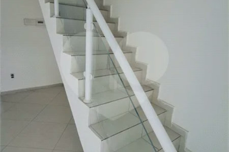Excelente Casa Duplex | 2 Suítes | Garagem Subterrânea | Próxima ao West Shopping