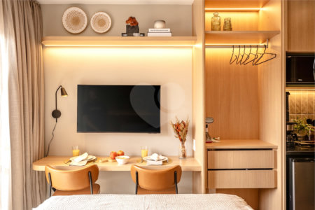 Studio à venda – 20 m² | Mobiliado | Bela Vista | Andar alto com varanda