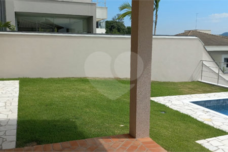 Casa à venda com 3 suítes em Santa Isabel, Louveira, SP