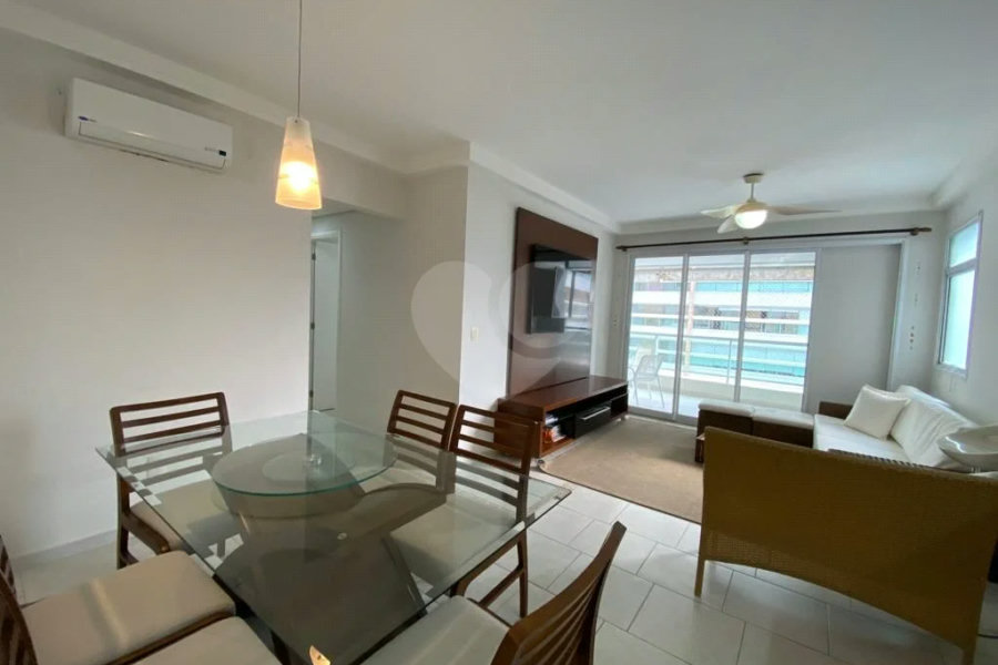 Apartamento à venda com 3 quartos, sendo 1 suíte, em Riviera de São Lourenço, Bertioga, SP