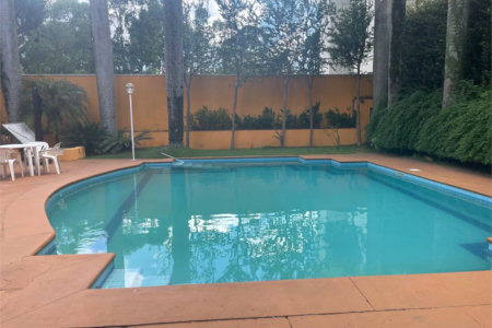 Casa à venda com 3 quartos, sendo 1 suíte,  no condomínio Vilagio Viccino, São Paulo - SP