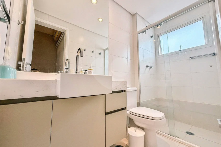 Apartamento à venda com 3 suítes em Riviera de São Lourenço, Bertioga, SP