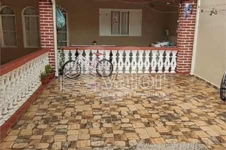 Casa térrea no Condomínio Samambaia