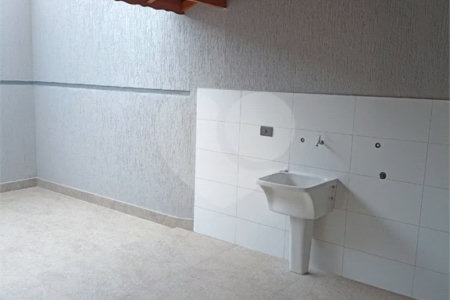 Casa com 155m² , 3 dormitórios , sendo 1 suíte , 4 vagas , à venda no Parque das Nações , em Santo André.