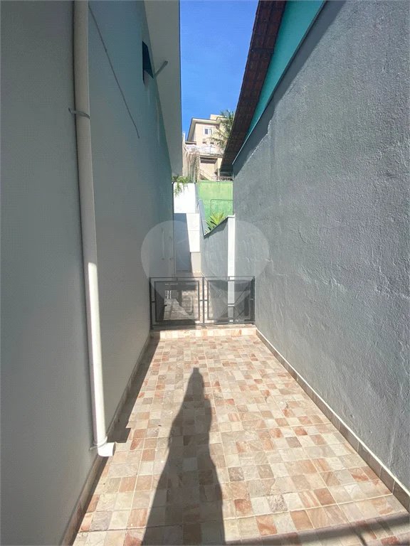 Sobrado com 3 quartos 1 suíte e 6 vagas de garagem no Jardim Guapira