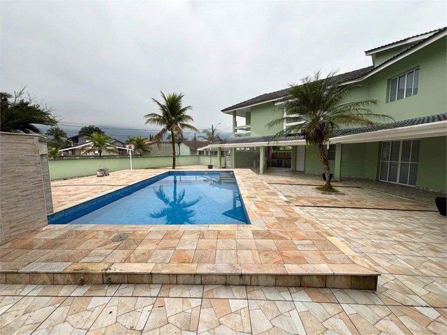 Casa à venda ou para alugar com 5 suítes em Morada da Praia, Bertioga, SP
