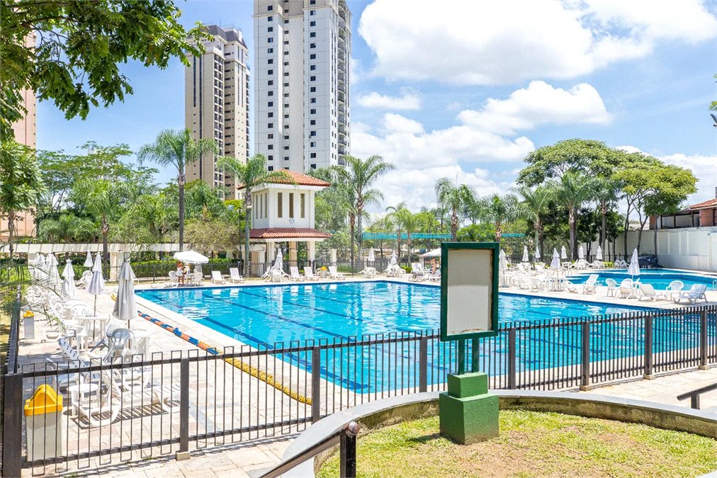 Apartamento à venda com 3 suítes em Alto da Boa Vista, São Paulo, SP