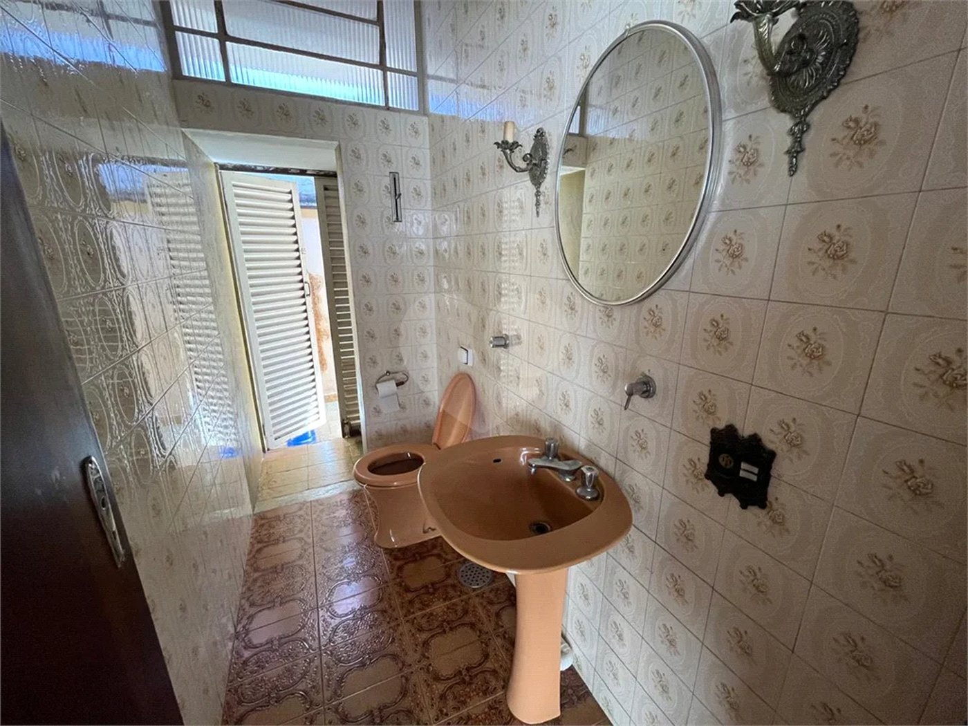 Excelente imóvel no bairro alto. Oportunidade comercial!