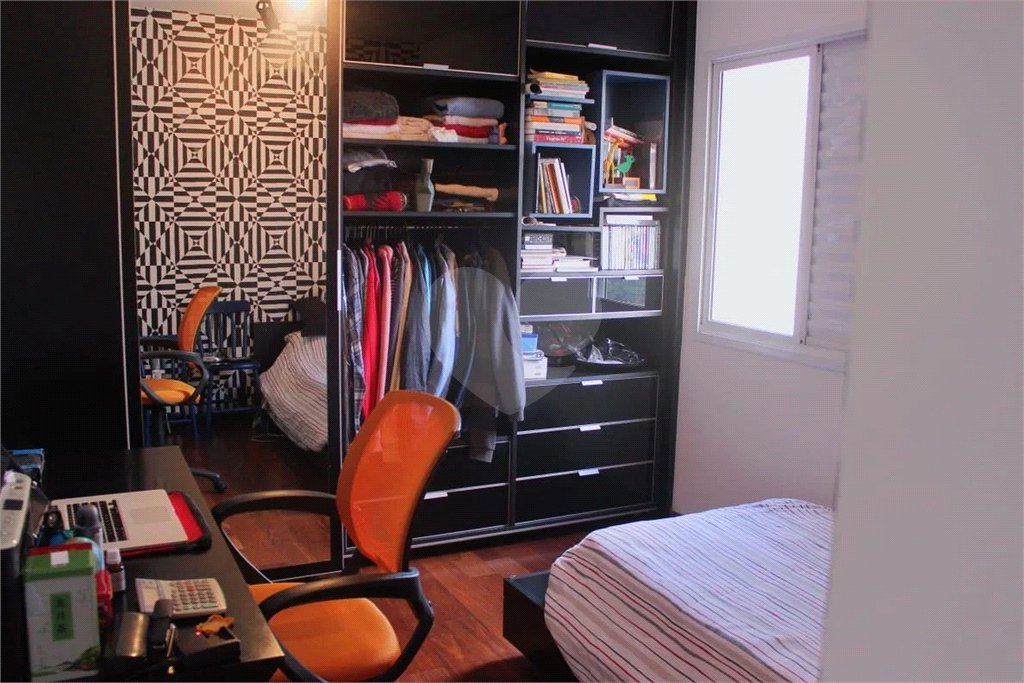 Apartamento Duplex na Vila Santo Estefano 175m² 2 suítes 2 vagas.