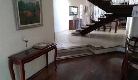 Casa à venda com 3 suítes em Jardim Alvorada, São Carlos, SP