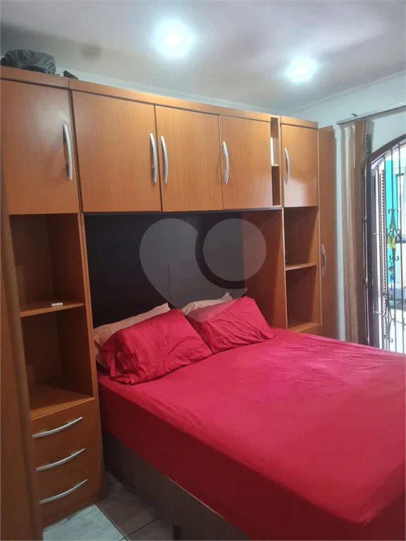 Sobrado à venda com 4 quartos, sendo 1 suíte, em Vila Prudente, São Paulo, SP