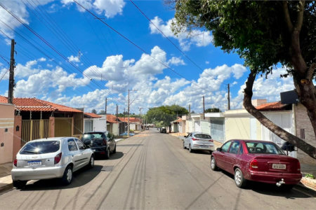 Sobrado à venda com 4 quartos, em Residencial Itamarati