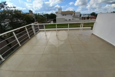 Sobrado no Damha I .
