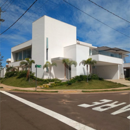 Casa em Construção no Condomínio de alto padrão Dahma III