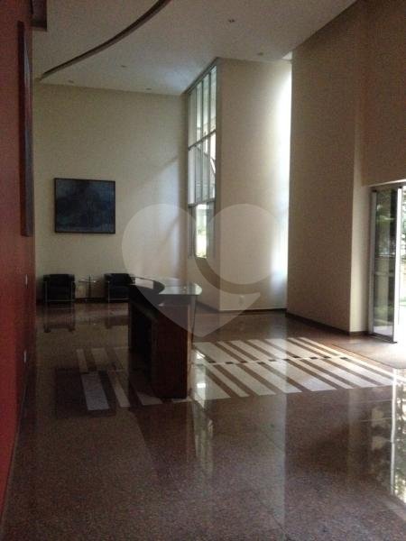 Apartamento duplex mobiliado para alugar em Moema de 74 metros quadrados 2 suítes 2 vagas lazer comp