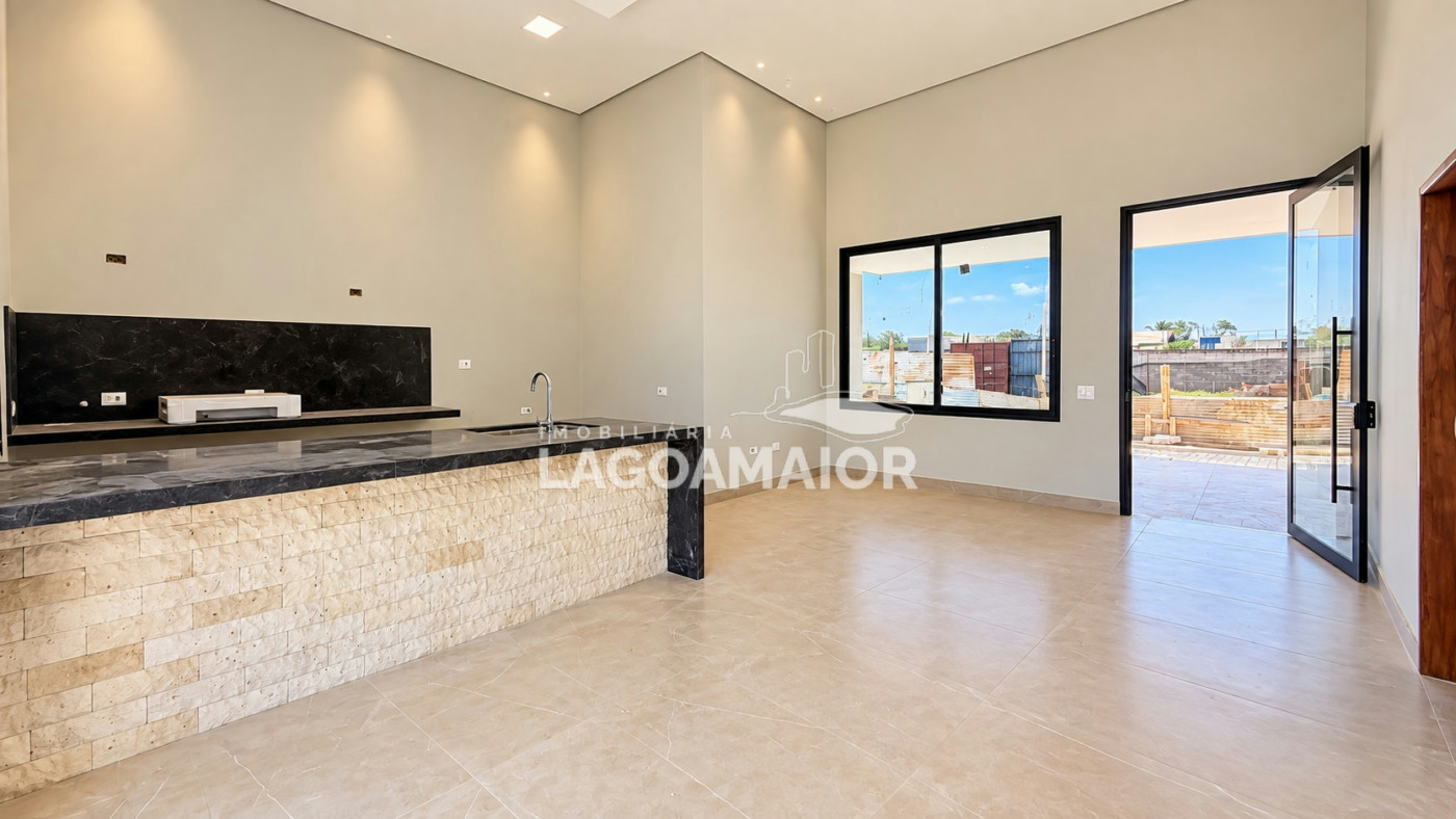 Casa à venda com 3 quartos, sendo 1 suíte, no condomínio Terra Ville, Três Lagoas - MS