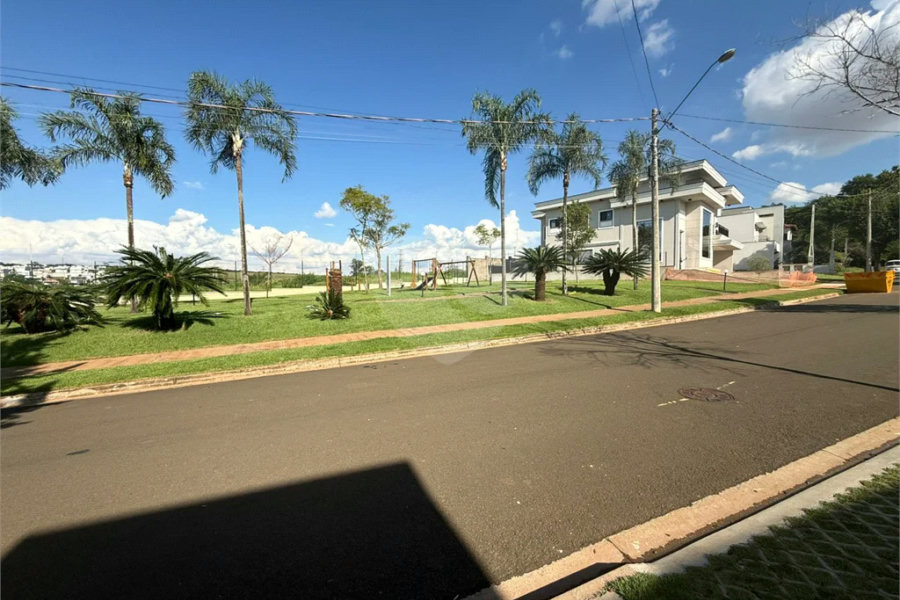 Terreno a venda no condomínio Villa DAquila, Santa Rosa, Piracicaba.