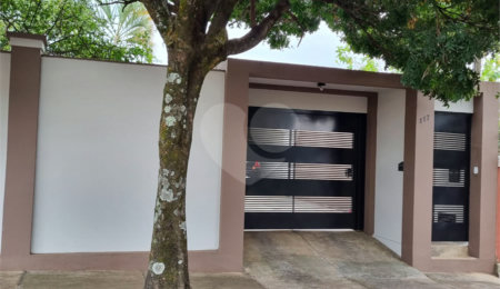 Casa à venda com 3 quartos, sendo 1 suíte, em Parque Primavera, São Carlos, SP