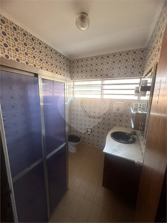 Casa à venda com 4 quartos, sendo 1 suíte,  no Centro, Vinhedo, SP