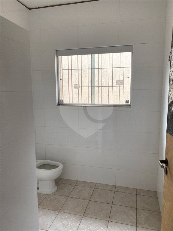 Casa térrea com 280m2, 3 dorms. - Saúde