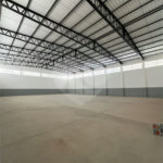 GALPÃO INDUSTRIAL NOVO – 800 M² - Em frente à Rodovia Kanela Forti