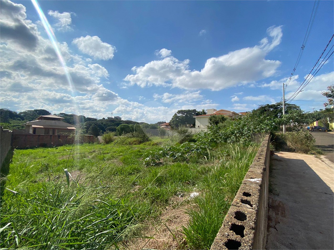 Terreno com 570,00 m² no Santa Mônica