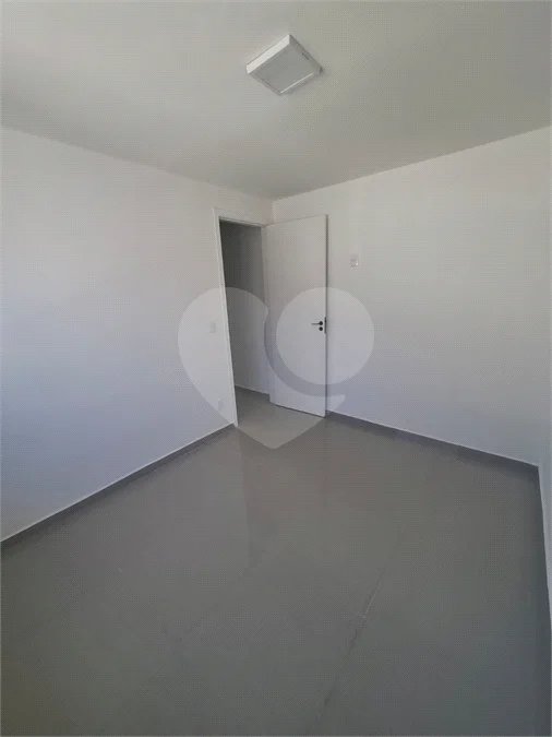 LINDA CASA DUPLEX EM CONDOMÍNIO – PRÓXIMA AO PARK SHOPPING - Aceita financiamento bancário e FGTS