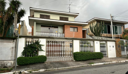 Casa à venda ou para alugar com 3 suítes em Palmas do Tremembé, São Paulo, SP
